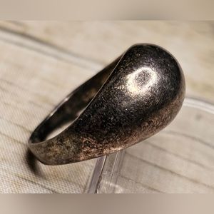 Dome Ring 💍 ▪︎□ Sterling Silver □▪︎ Interior Texture 《Size 7.5》Distressed Look